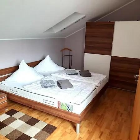 Prázdninový dům With 2 Bedrooms *